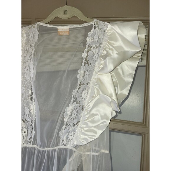 Perfection Vintage White Embroidered Lace Sheer Bridal Bride Maxi Robe Petite - Picture 9 of 9